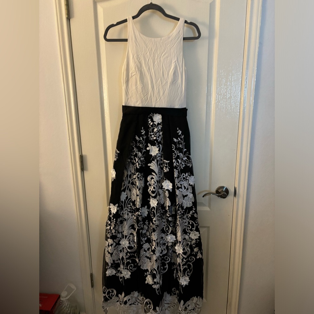 Aiden Matox dress
